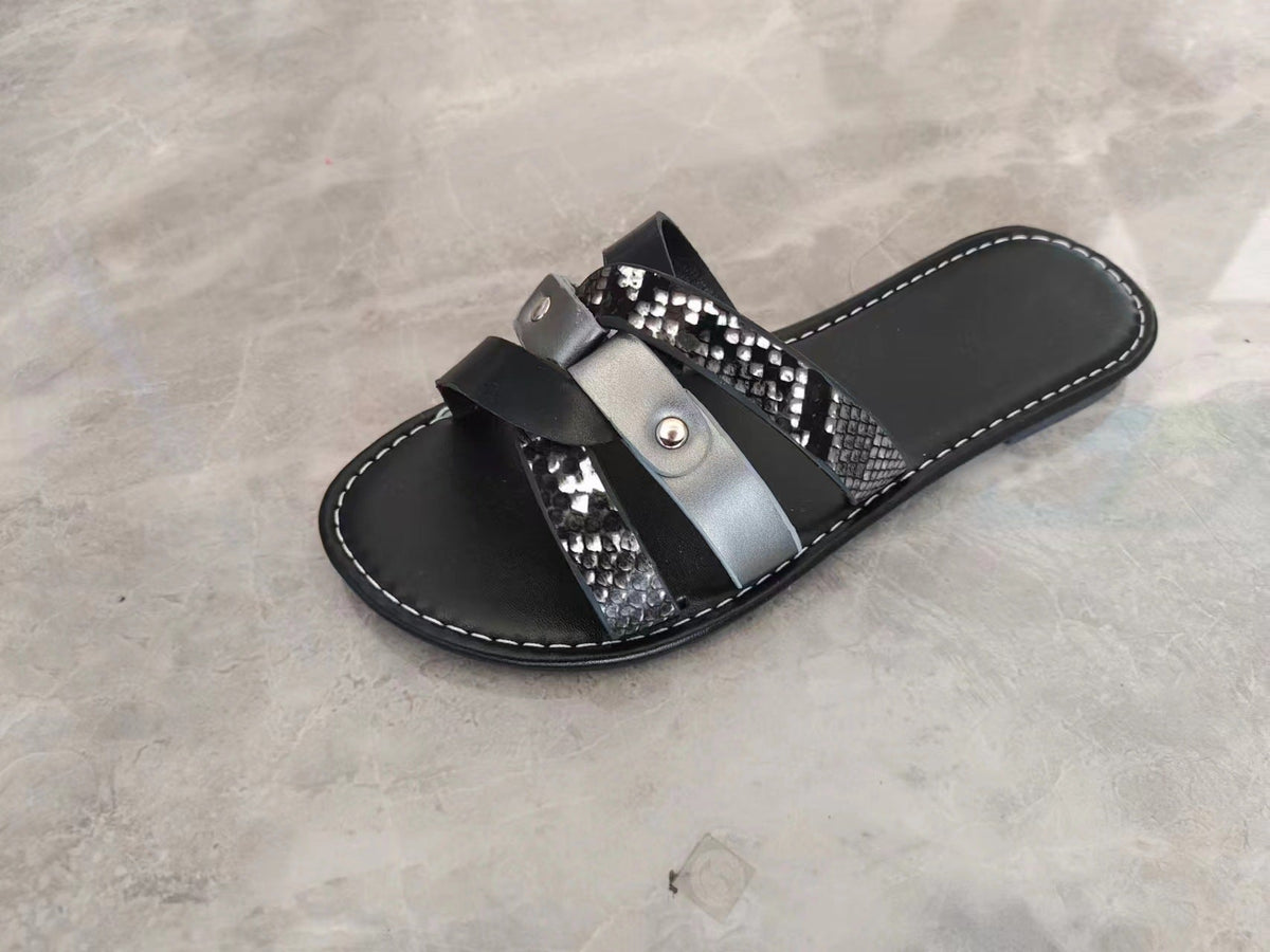 Chic Orthopedic Sandals with Unique Design