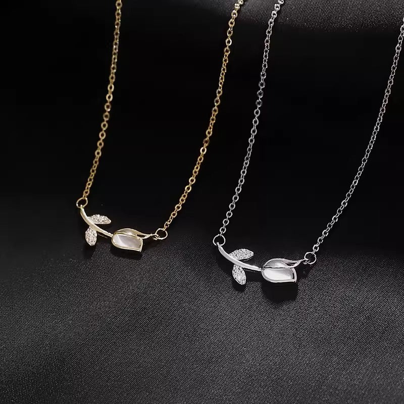 Stunning Necklace for Daily Wear