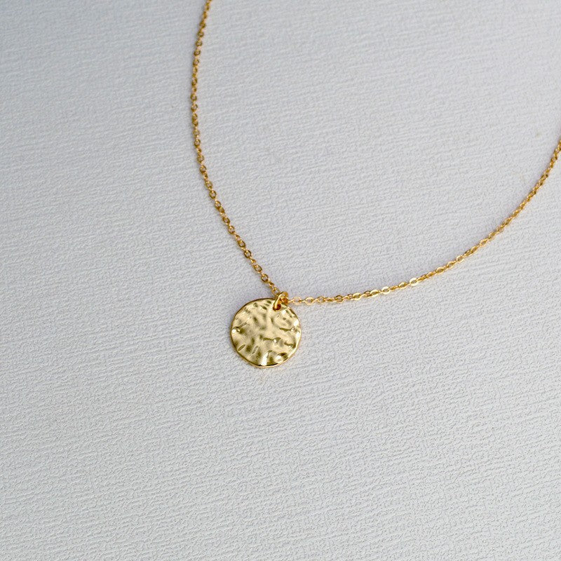 Stunning Gold Necklace for Daily Wear
