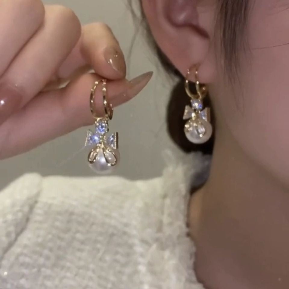 Stunning Silver Earring for Daily Wear