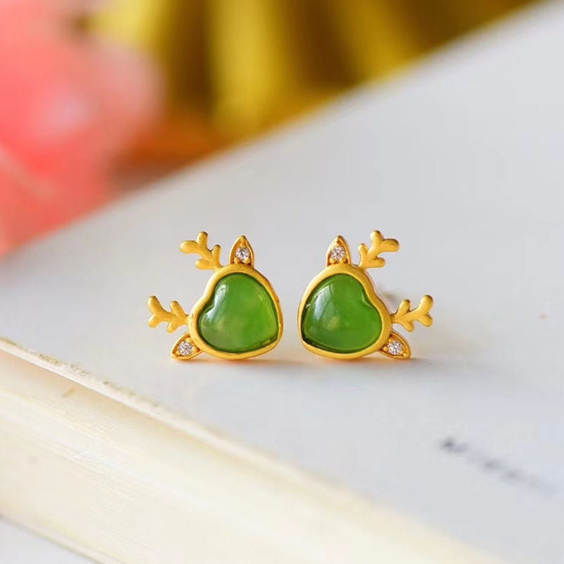 Romantic Gold Earring for Special Moments