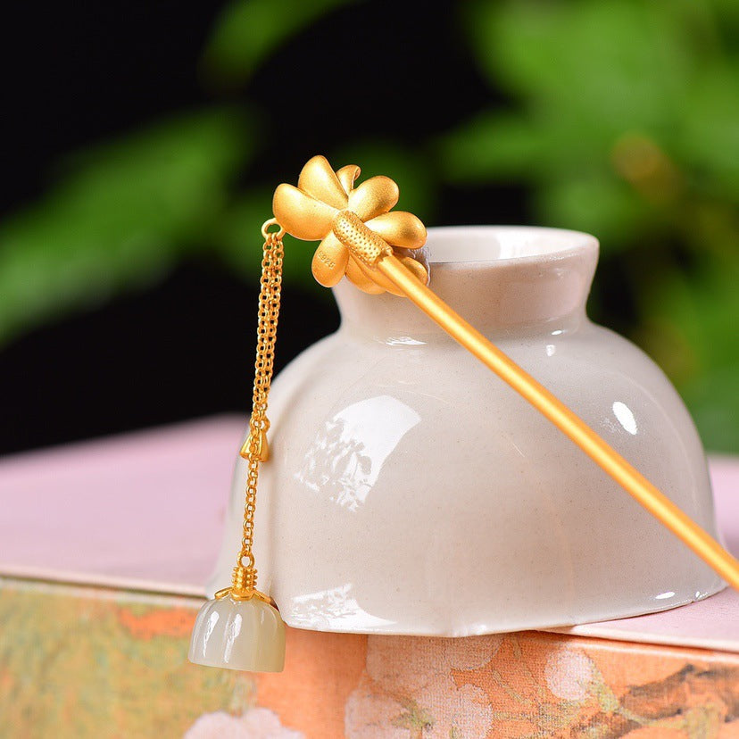 Charming Silver Piece for Any Occasion