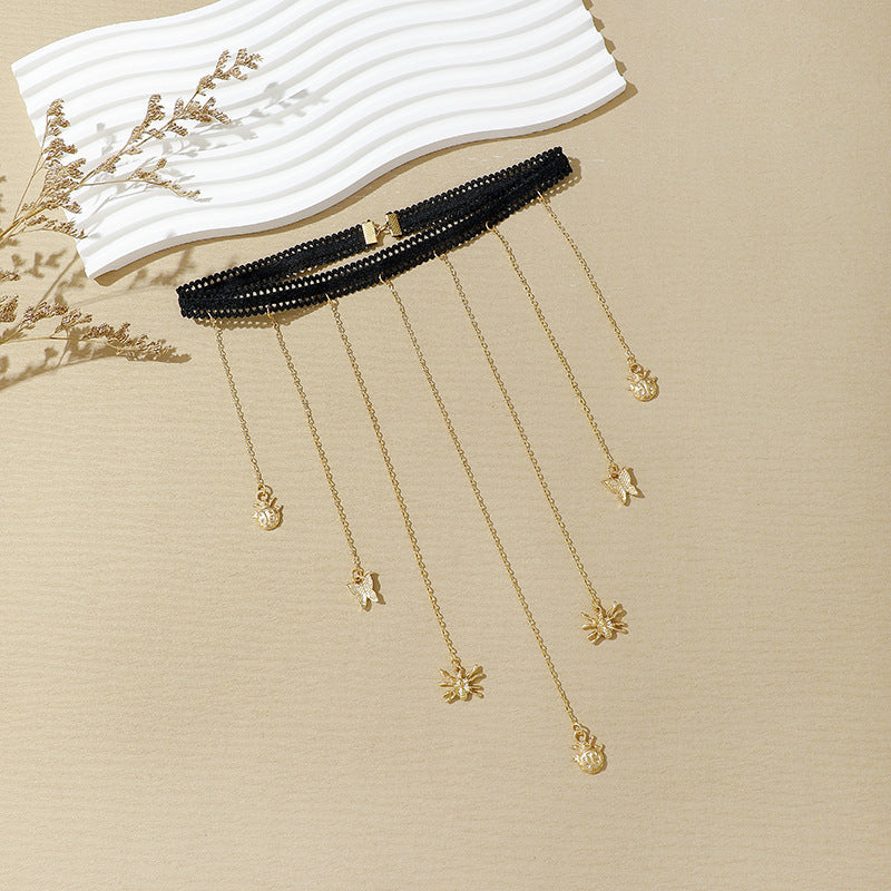 Stunning Gold Pendant for Daily Wear