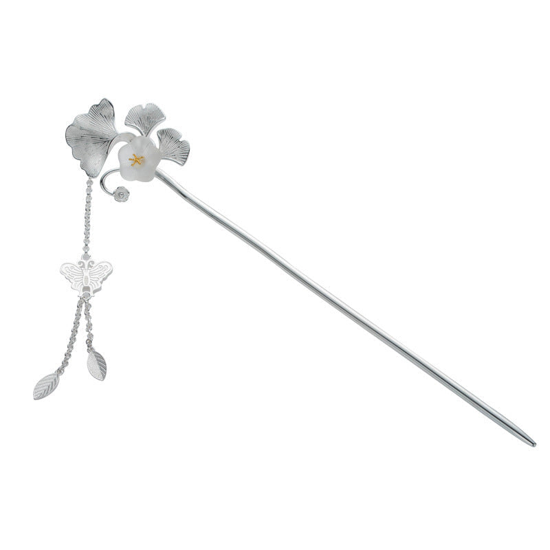 Classic Silver Piece with Timeless Appeal