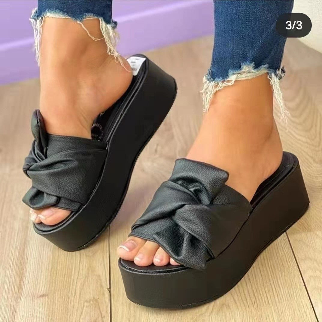Beautifully Crafted Orthopedic Sandals