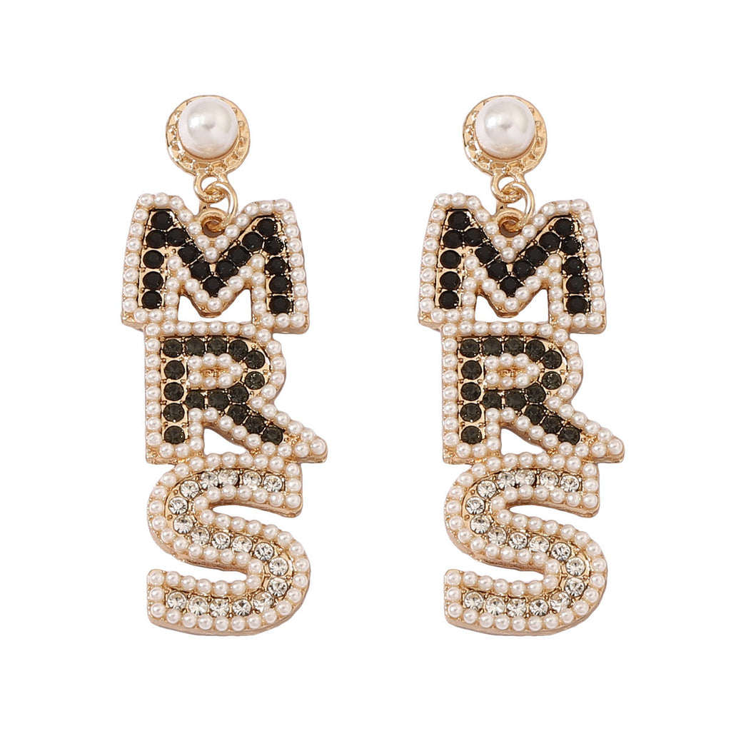 Romantic Earring for Special Moments