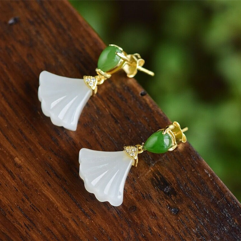 Elegant Silver Earring for Every Occasion
