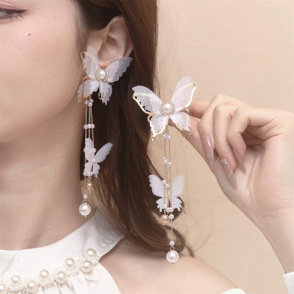 Delicate Artisan Pearl Earring