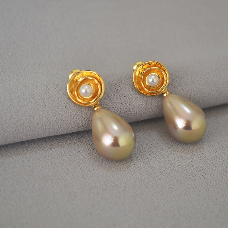 Delicate Artisan Gold Earring