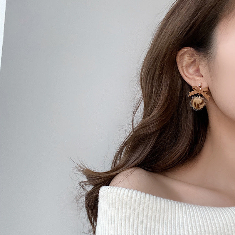 Romantic Earring for Special Moments