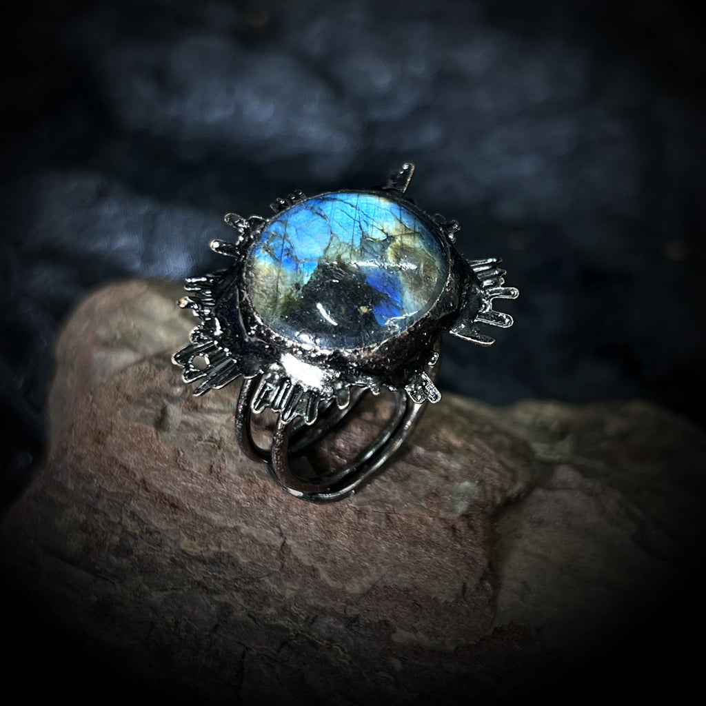 Elegant Ring for Every Occasion