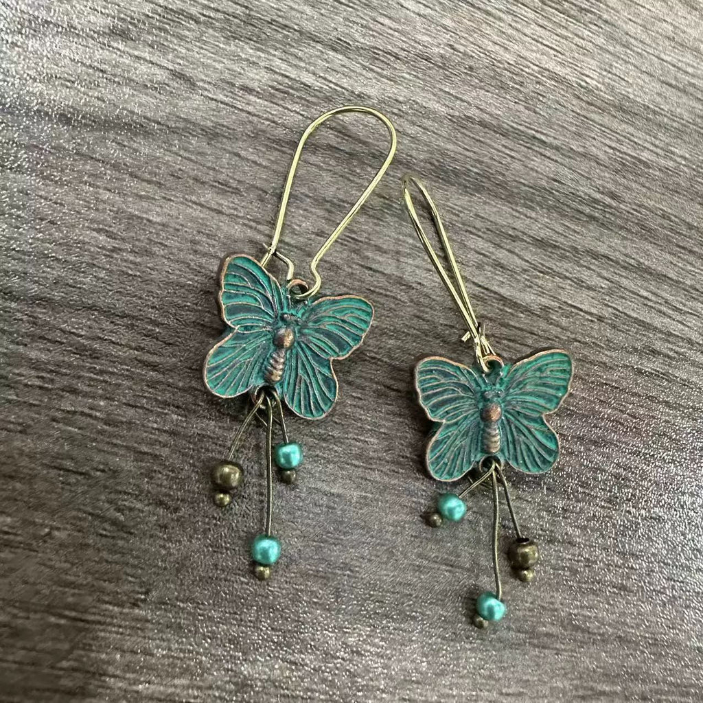Stunning Earring for Daily Wear