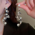 Romantic Pearl Earring for Special Moments