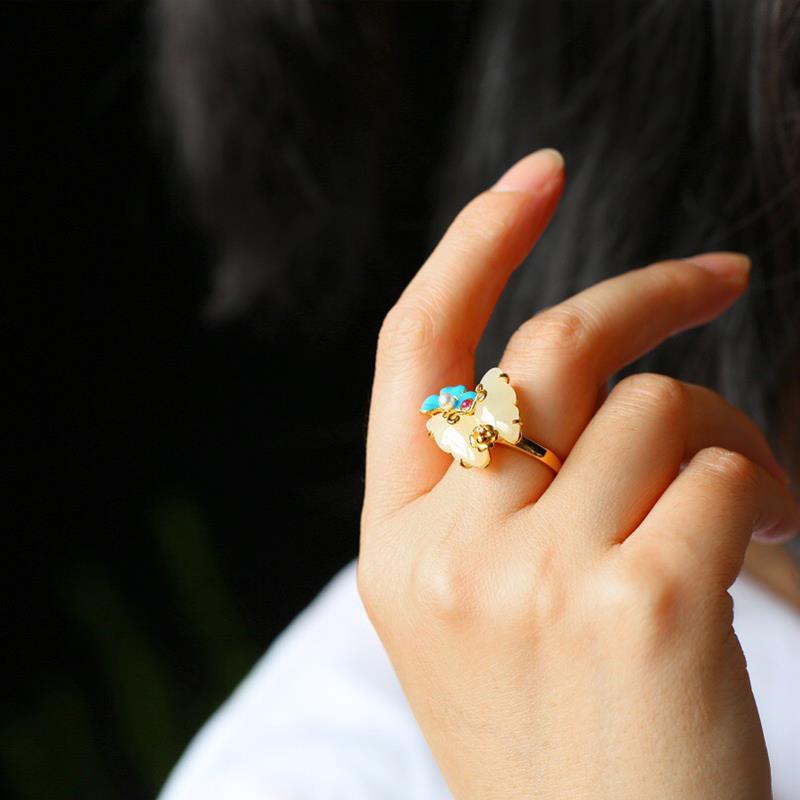 Beautiful Silver Ring with Unique Style