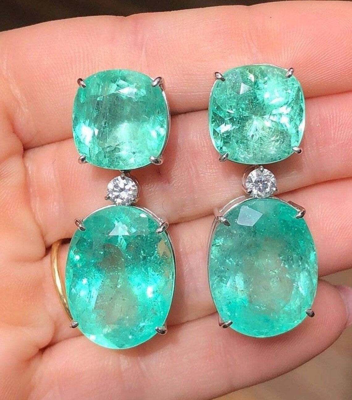 Classic Earring with Timeless Appeal