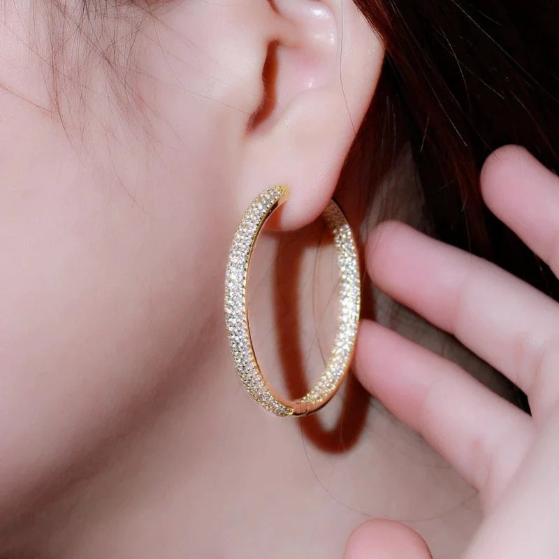 Classic Earring with Timeless Appeal