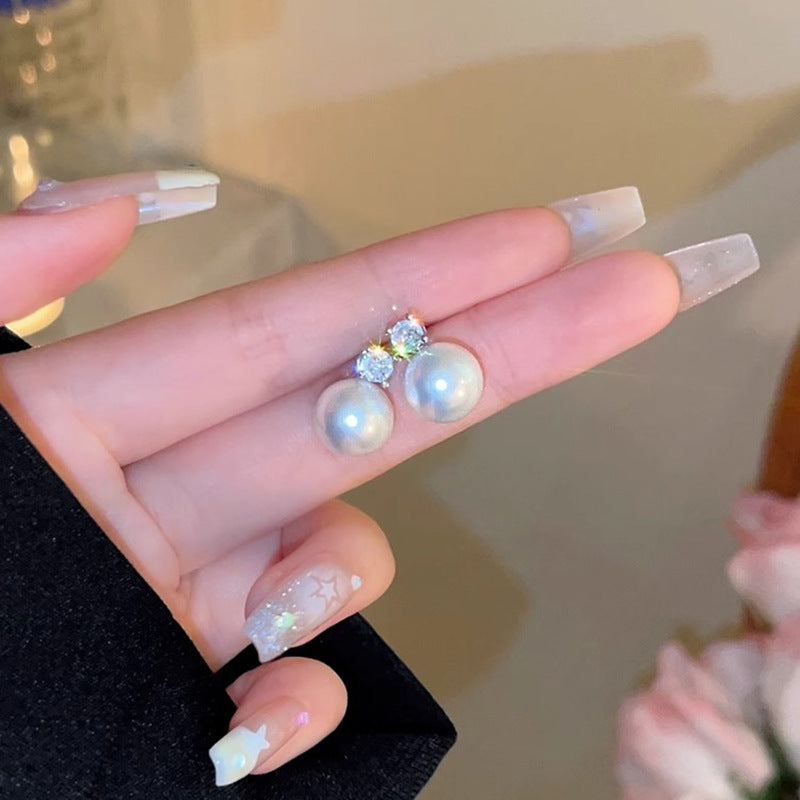 Delicate Artisan Pearl Earring