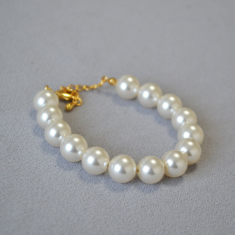 Stunning Pearl Bracelet for Daily Wear