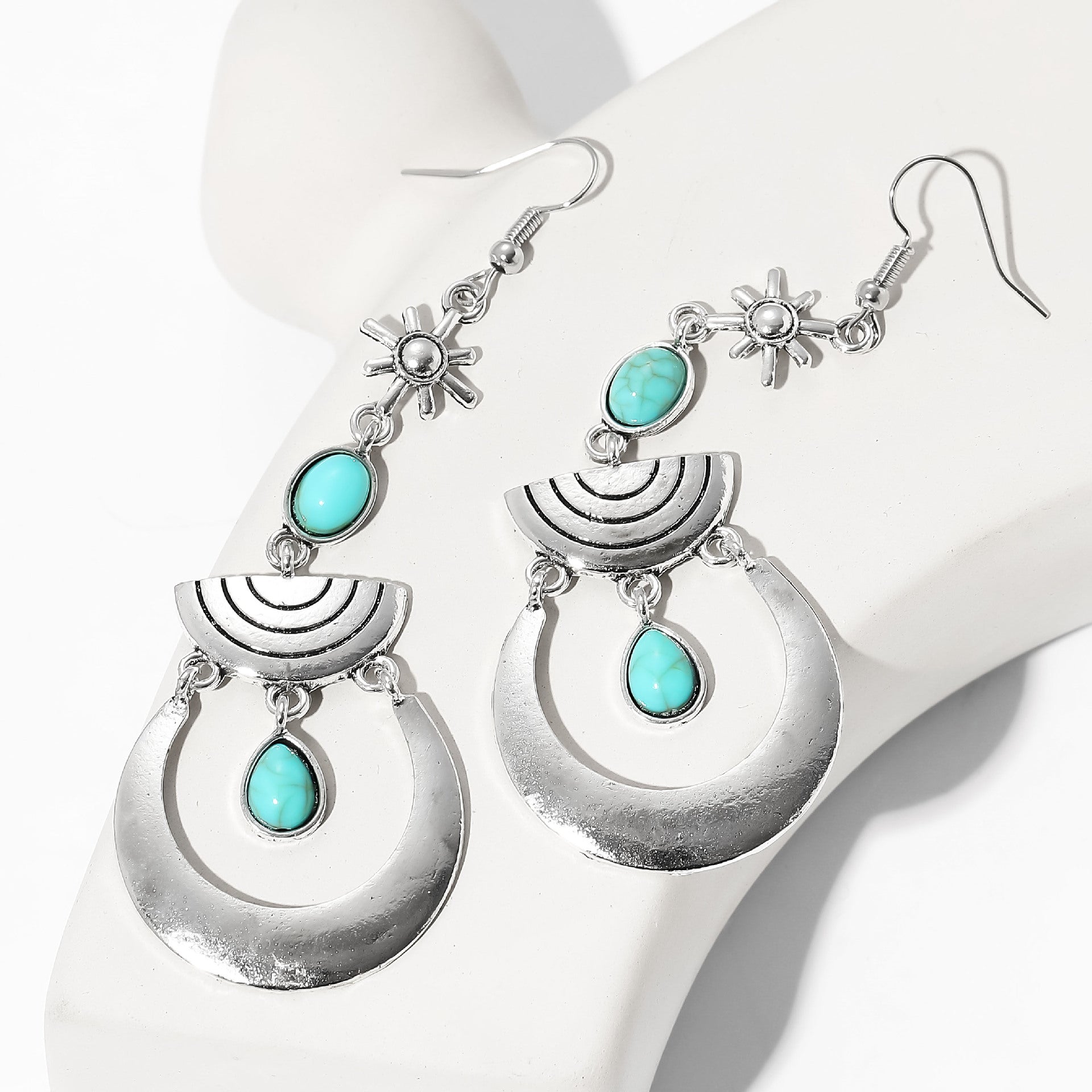 Stunning Earring for Daily Wear