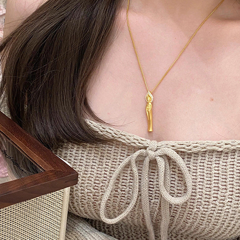 Charming Piece for Any Occasion