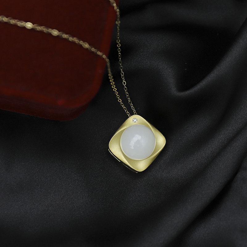 Delicate Artisan Gold Necklace
