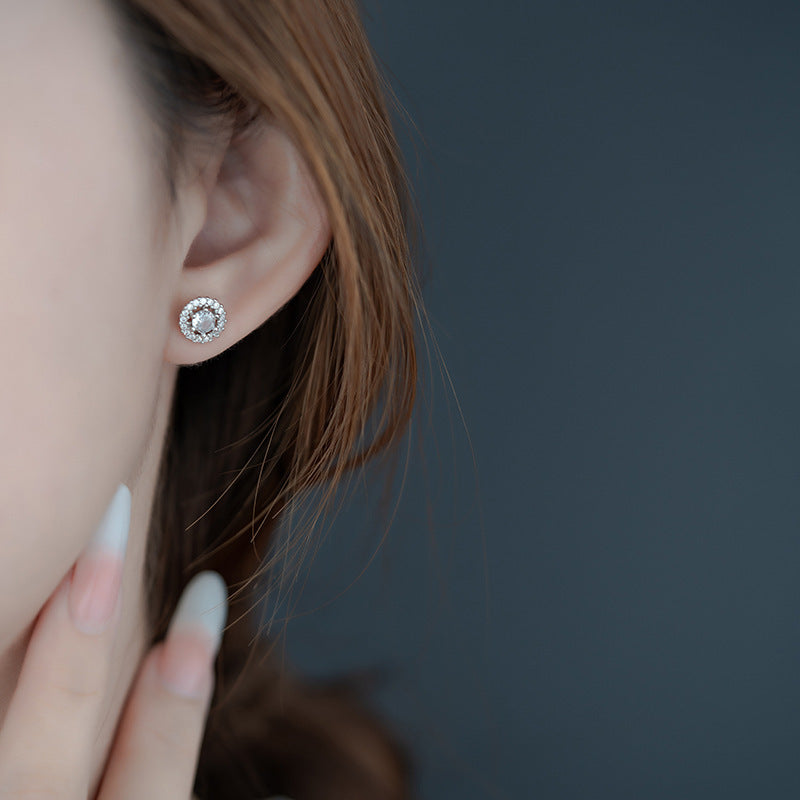 Elegant Earring for Every Occasion