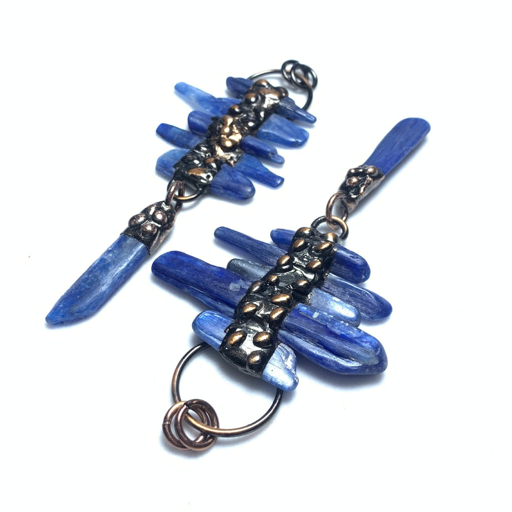 Stunning Pendant for Daily Wear