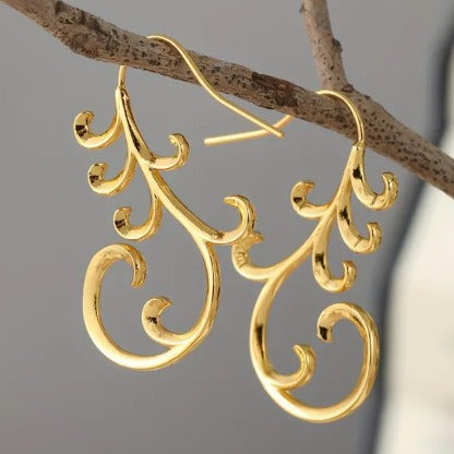 Charming Earring for Any Occasion