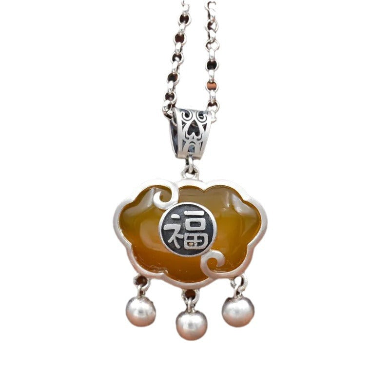 Beautiful Silver Necklace with Unique Style