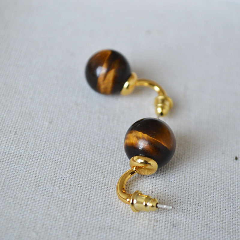 Romantic Gold Earring for Special Moments
