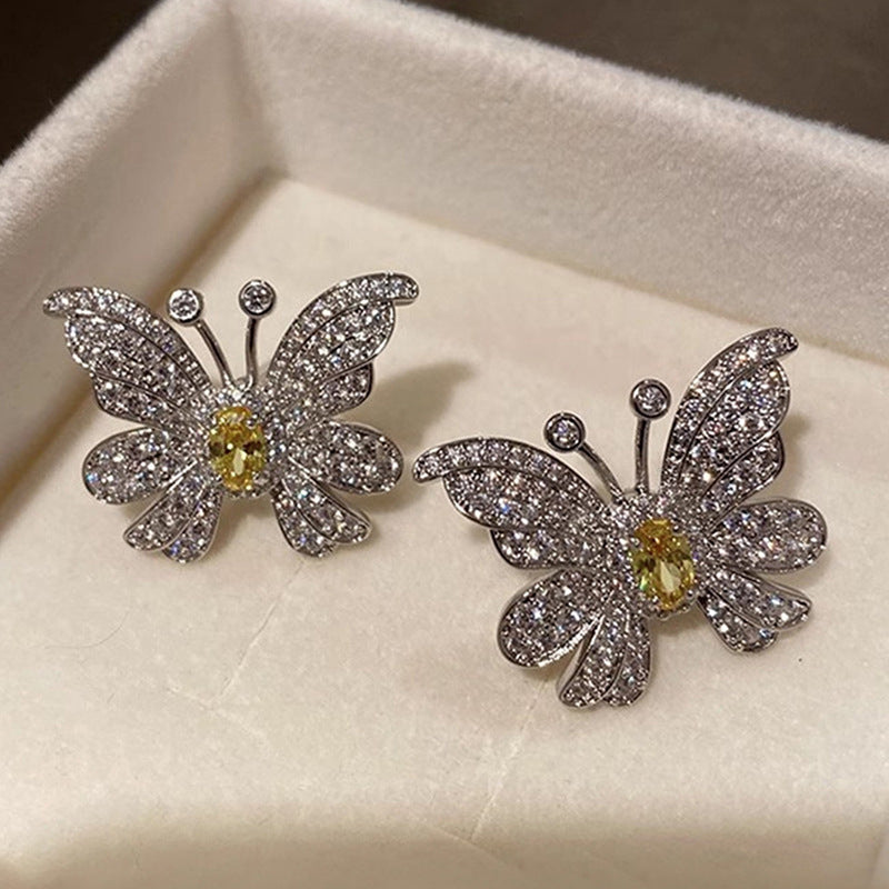 Romantic Earring for Special Moments