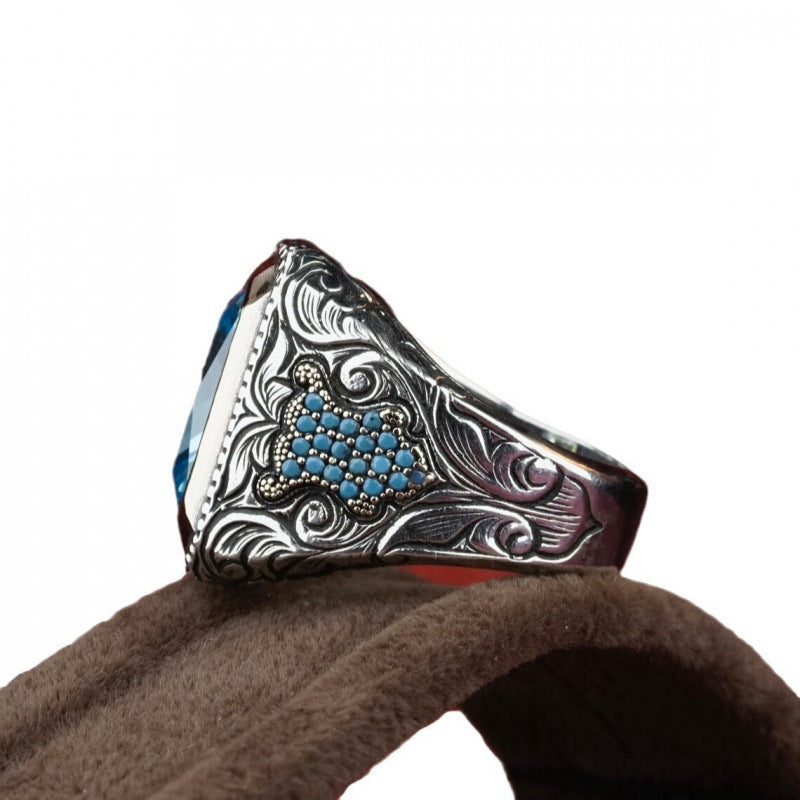 Beautiful Piece with Unique Style