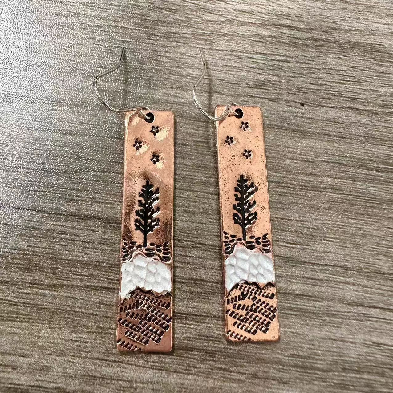 Elegant Earring for Every Occasion