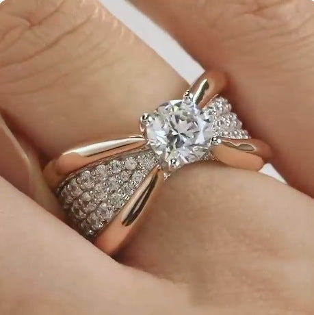 Charming Gold Ring for Any Occasion