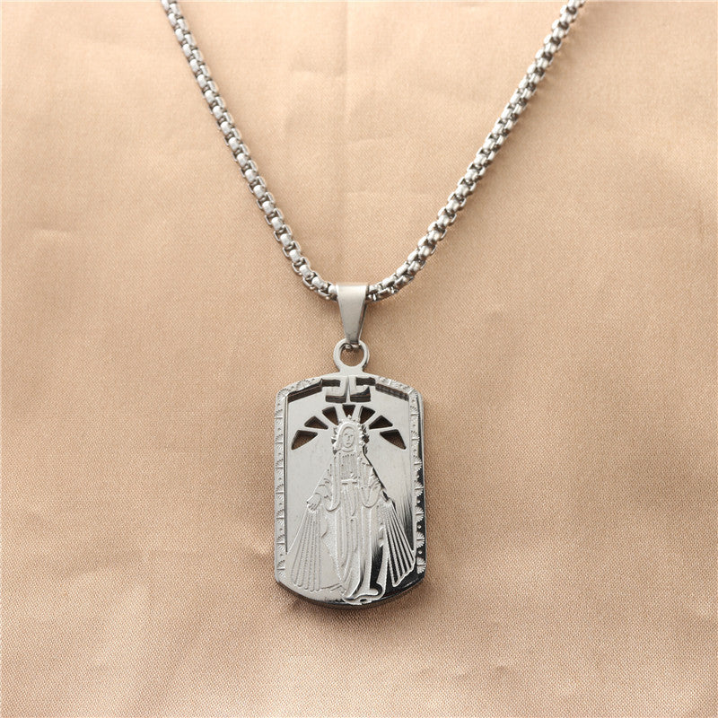 Stunning Pendant for Daily Wear