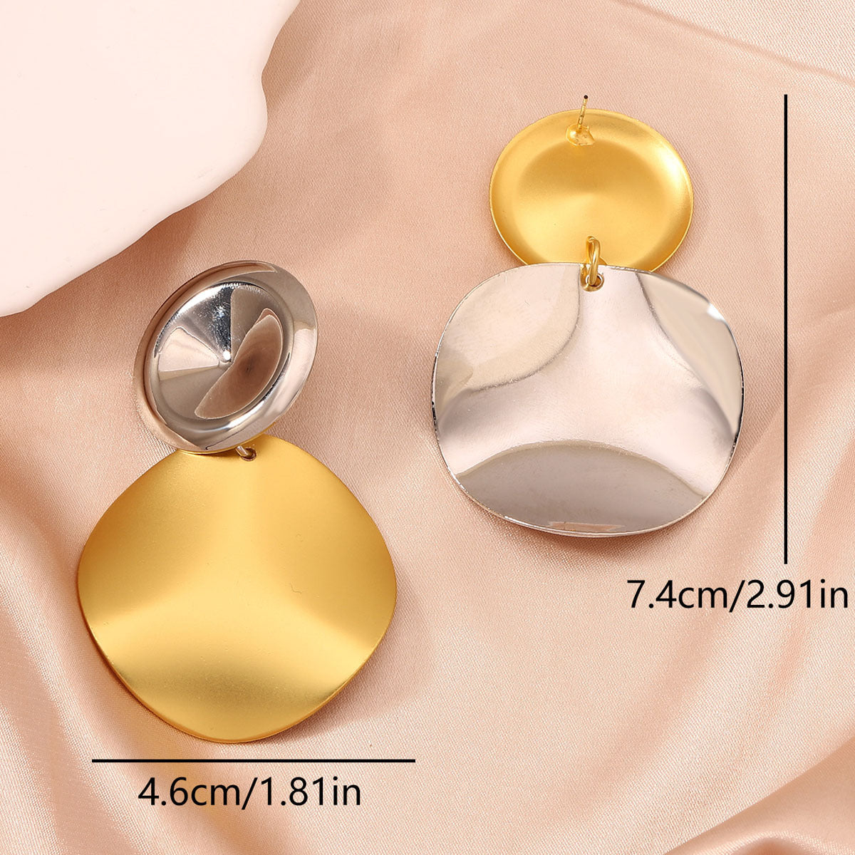 Classic Earring with Timeless Appeal
