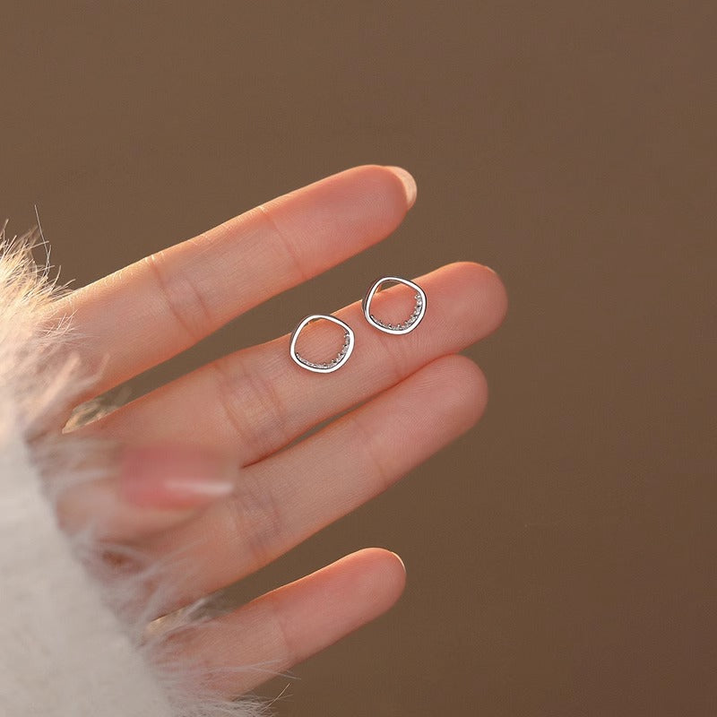 Elegant Earring for Every Occasion