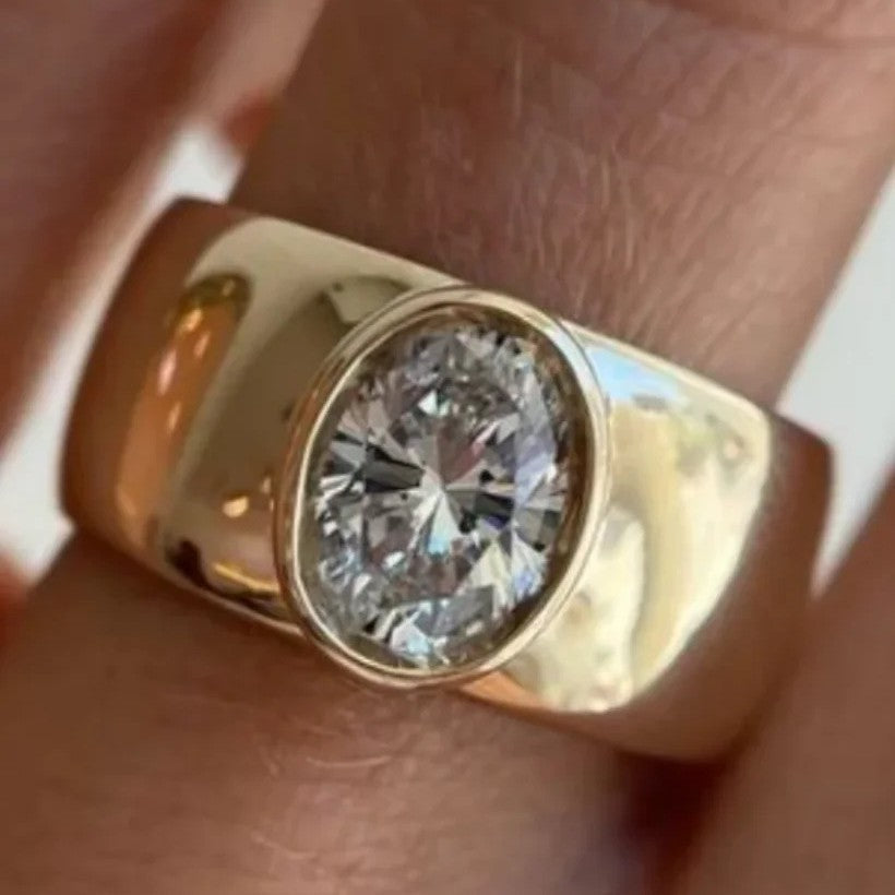 Charming Gold Ring for Any Occasion