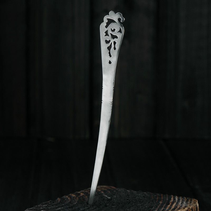 Elegant Piece for Every Occasion