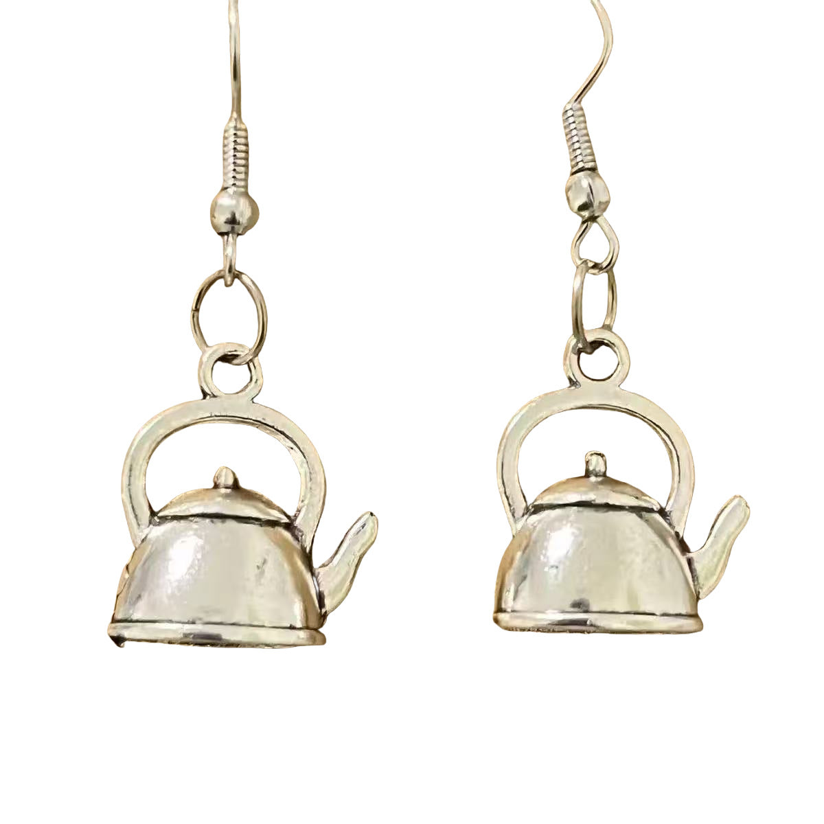 Charming Piece for Any Occasion