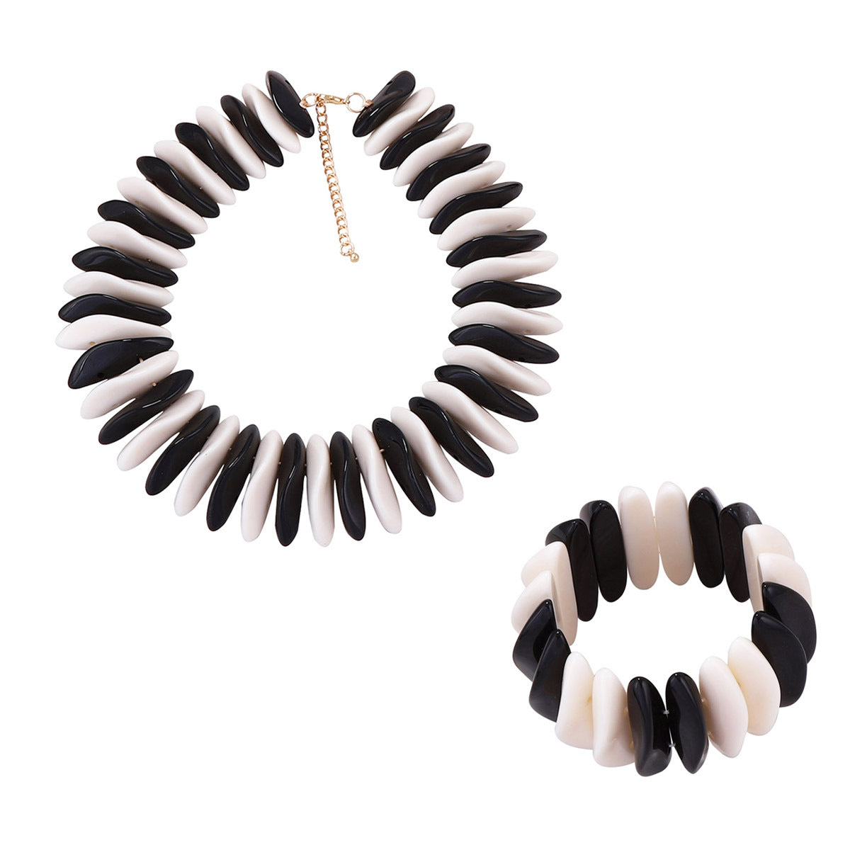 Charming Piece for Any Occasion