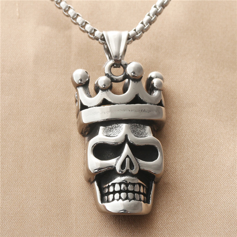 Charming Pendant for Any Occasion