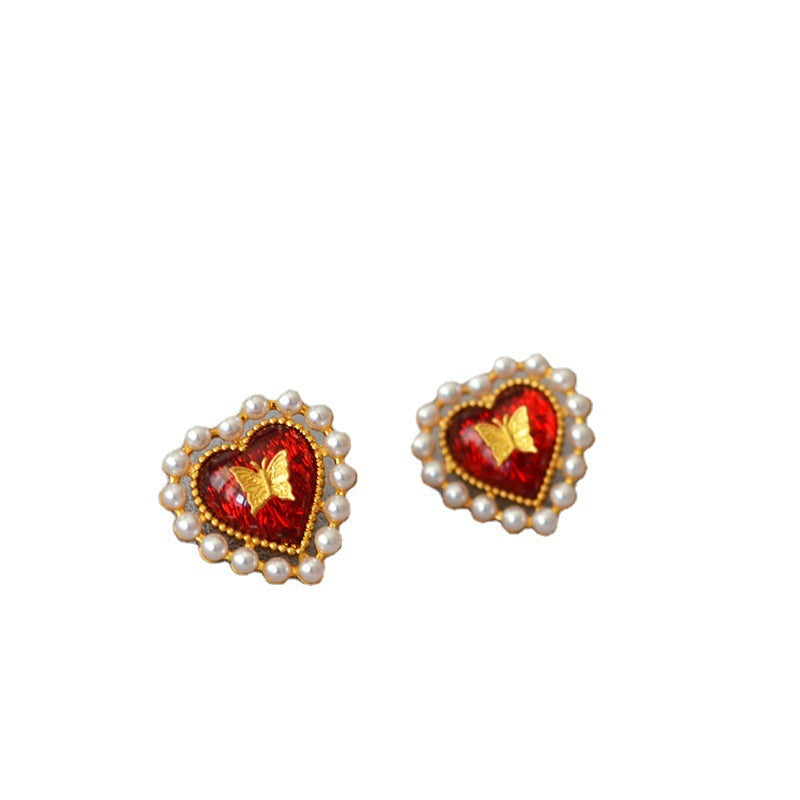 Charming Silver Earring for Any Occasion