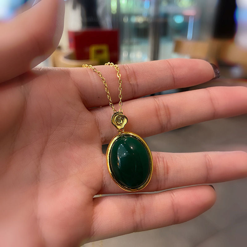 Charming Necklace for Any Occasion