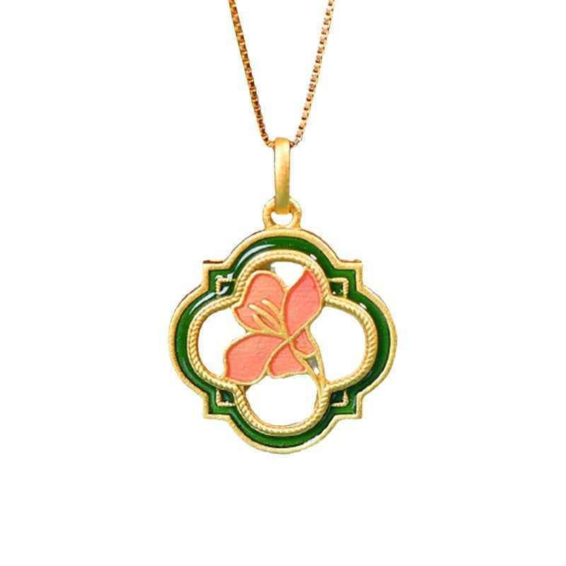 Classic Silver Necklace with Timeless Appeal