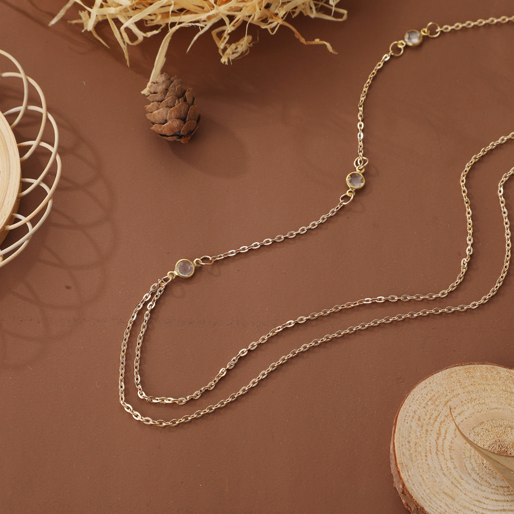 Romantic Gold Necklace for Special Moments