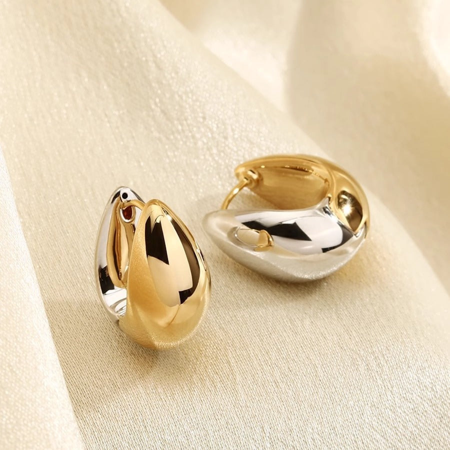 Delicate Artisan Gold Earring