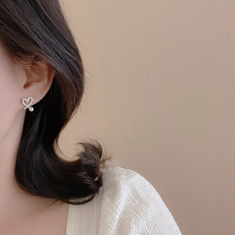 Romantic Pearl Earring for Special Moments