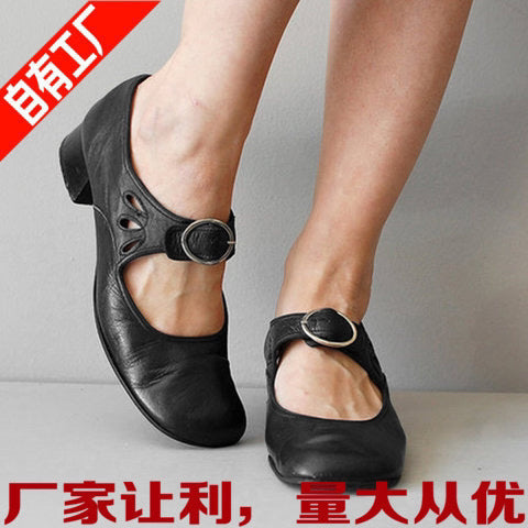Classic Orthopedic Shoes with Timeless Style
