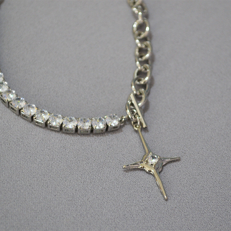 Stunning Gold Necklace for Daily Wear
